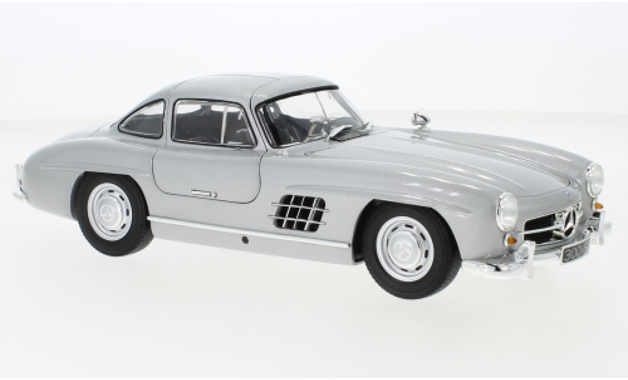 Mercedes 300 1/18 Minichamps SL d 1954 modellino in miniatura