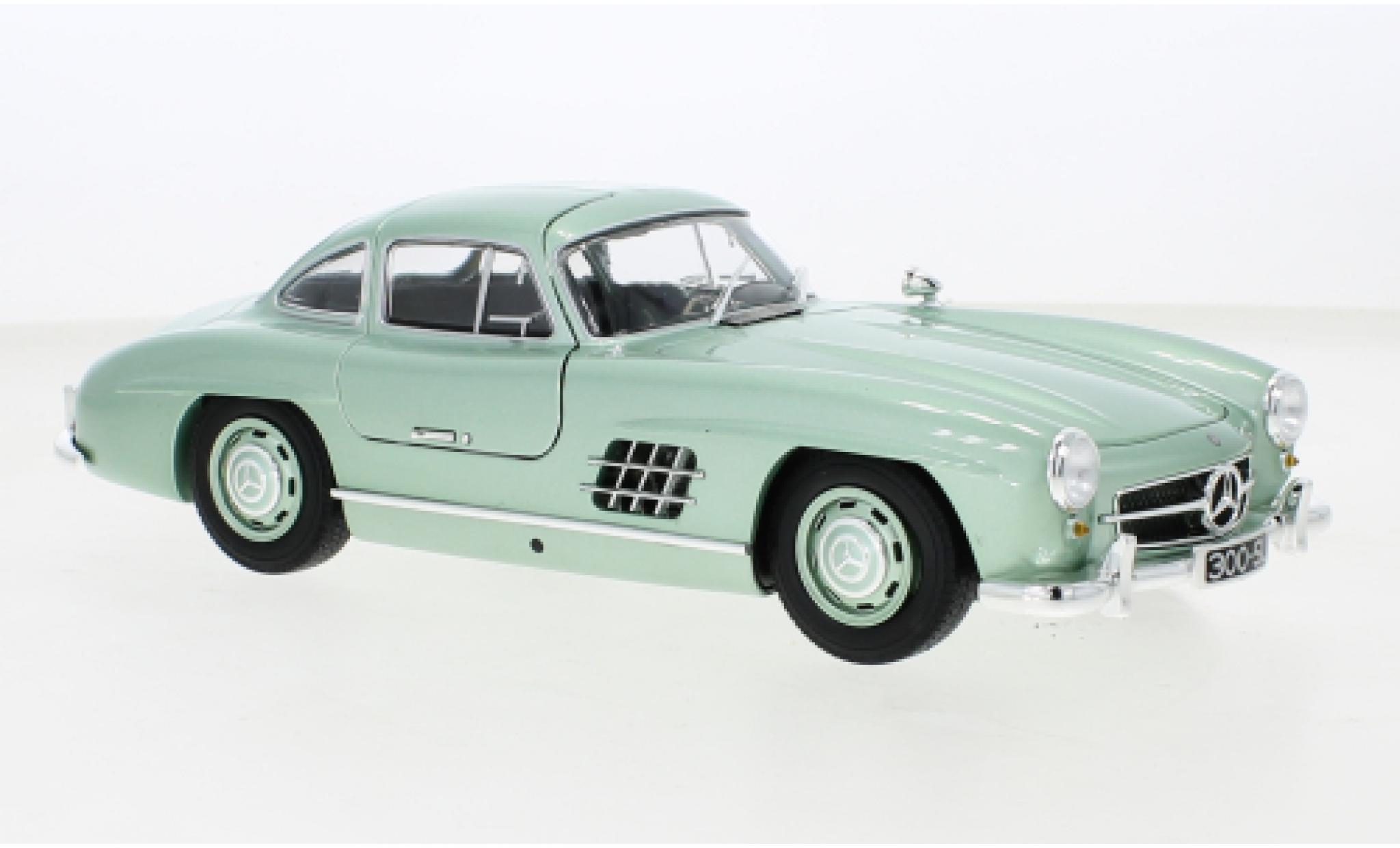 Mercedes 300 1/18 Minichamps SL (W198) metallise verde 1955 modellino in miniatura
