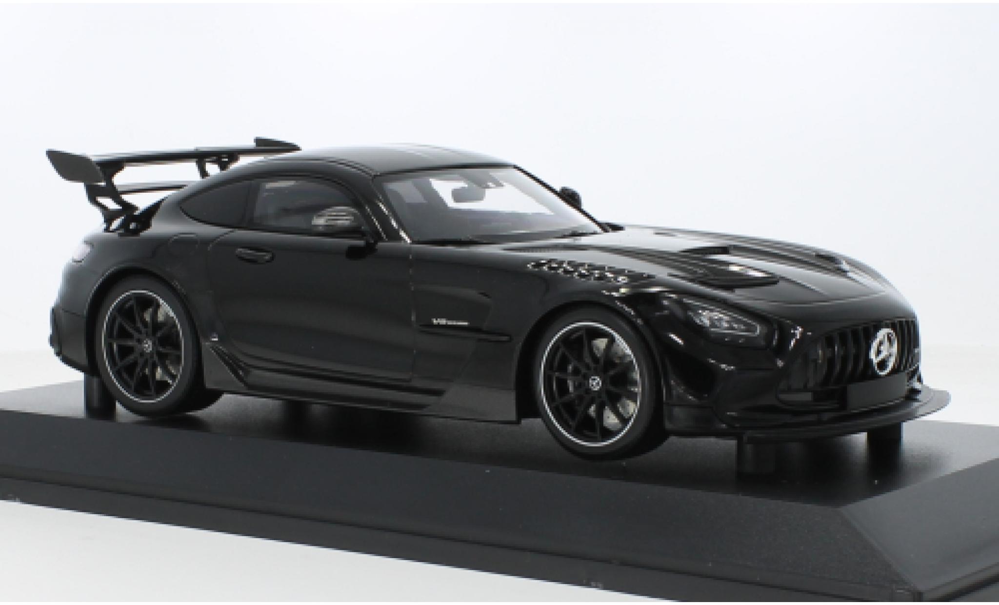 Mercedes AMG GT 1/18 Minichamps Black Series metallise nero 2020 modellino in miniatura