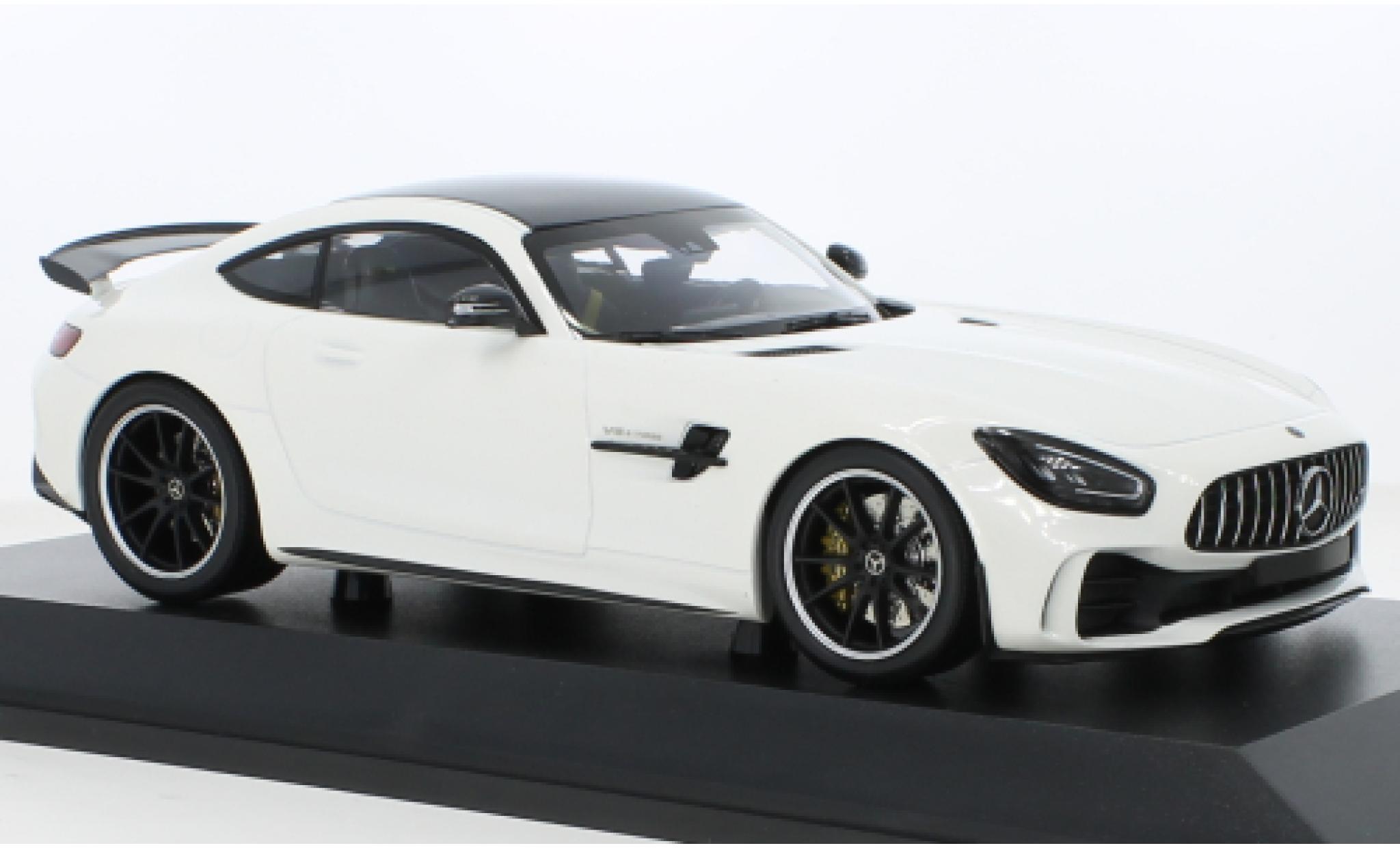 Mercedes AMG GT 1/18 Minichamps -R metallise bianco 2021 modellino in miniatura