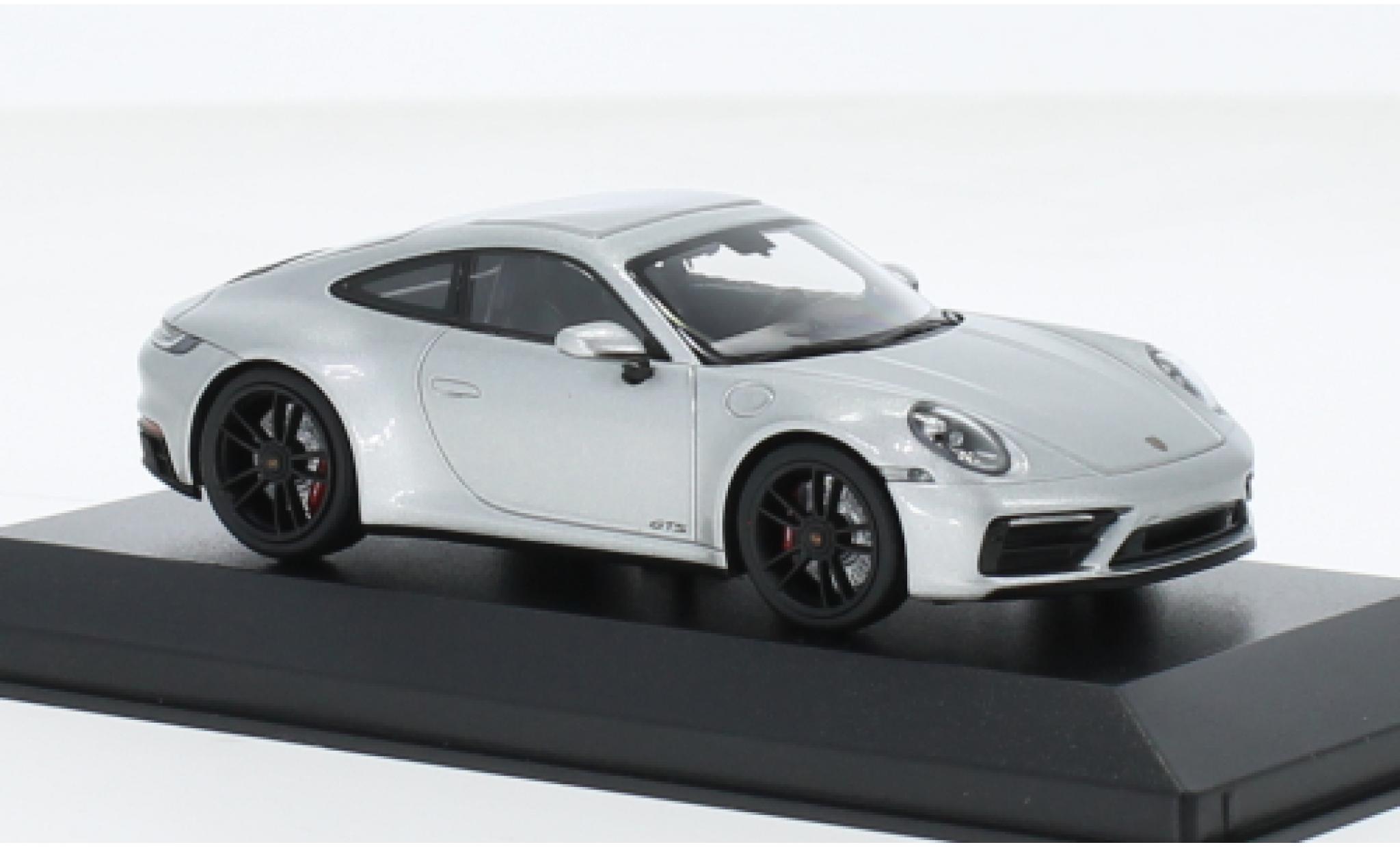 Porsche 992 GTS 1/43 Minichamps 911  Carrera 4 d 2021 modellino in miniatura