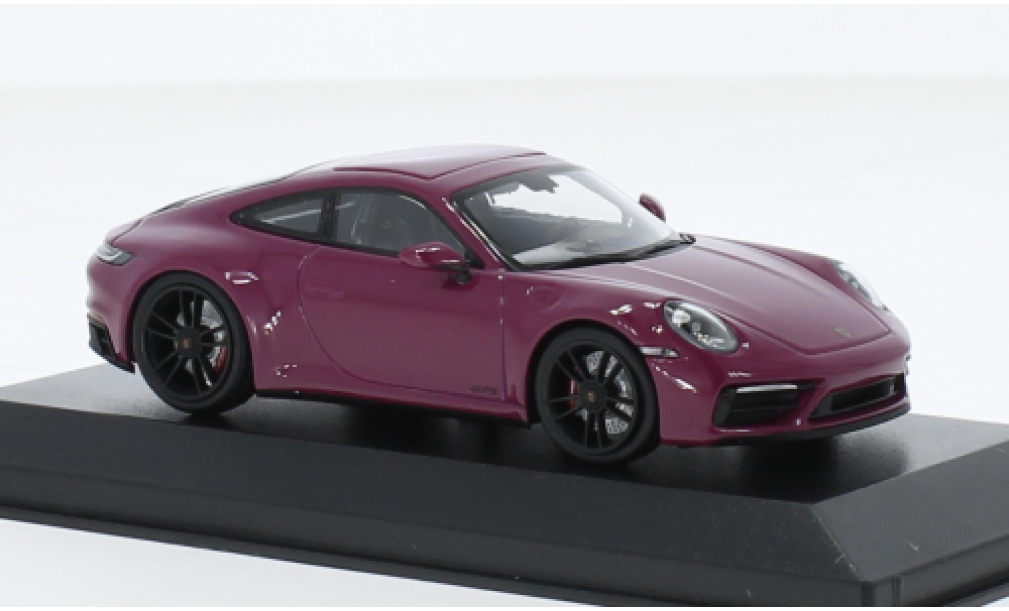 Porsche 992 GTS 1/43 Minichamps 911  Carrera 4 rosso foncé 2021 modellino in miniatura