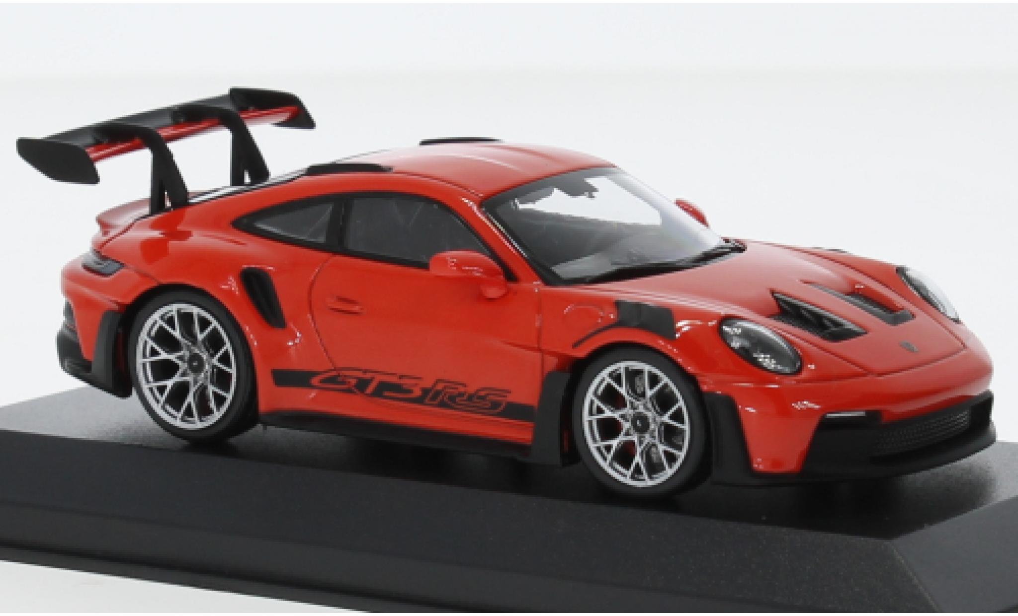 Porsche 992 GT3 R 1/43 Minichamps 911  S rosso 2023 modellino in miniatura