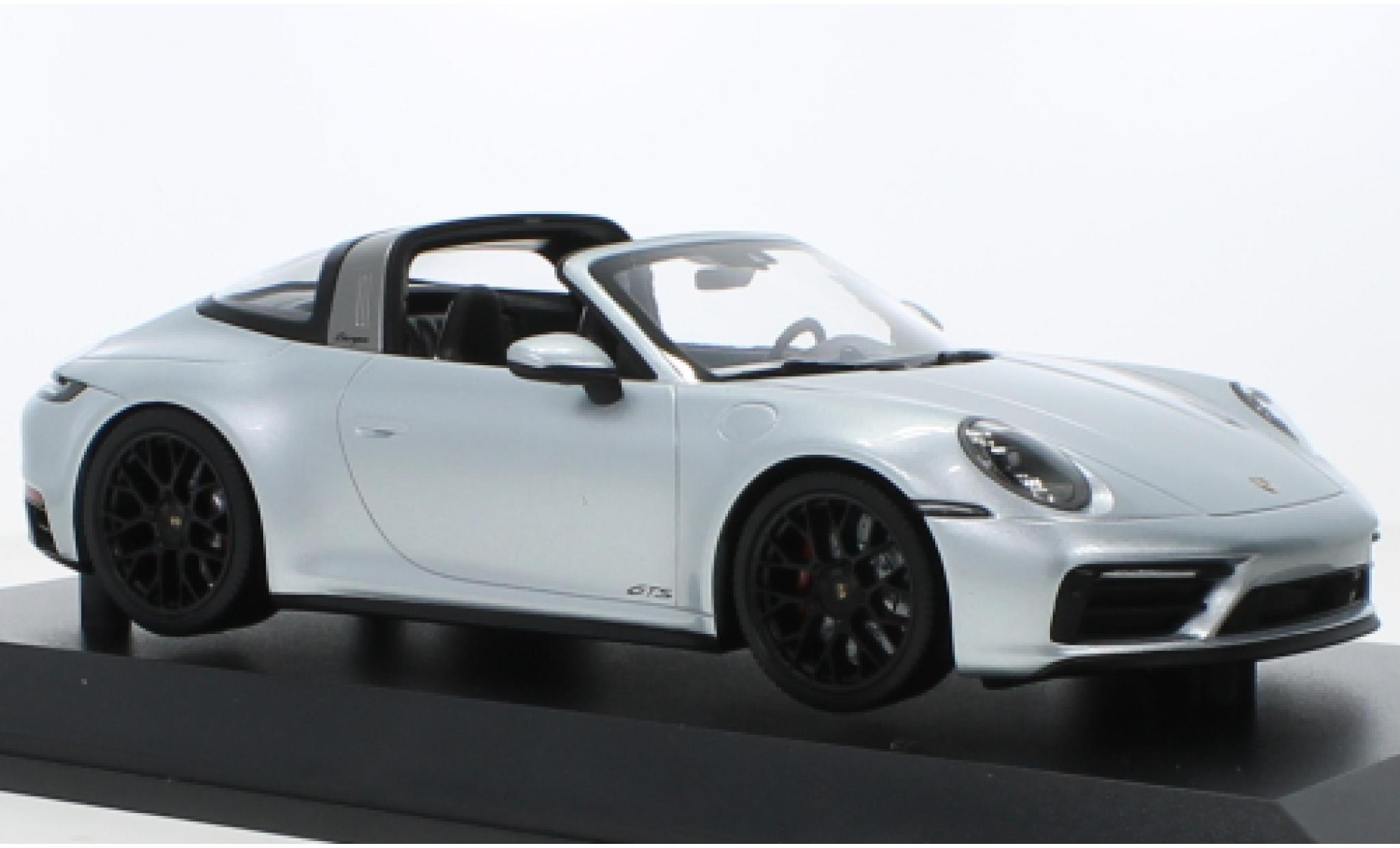 Porsche 992 Targa 1/18 Minichamps 911  4 GTS d 2021 modellino in miniatura