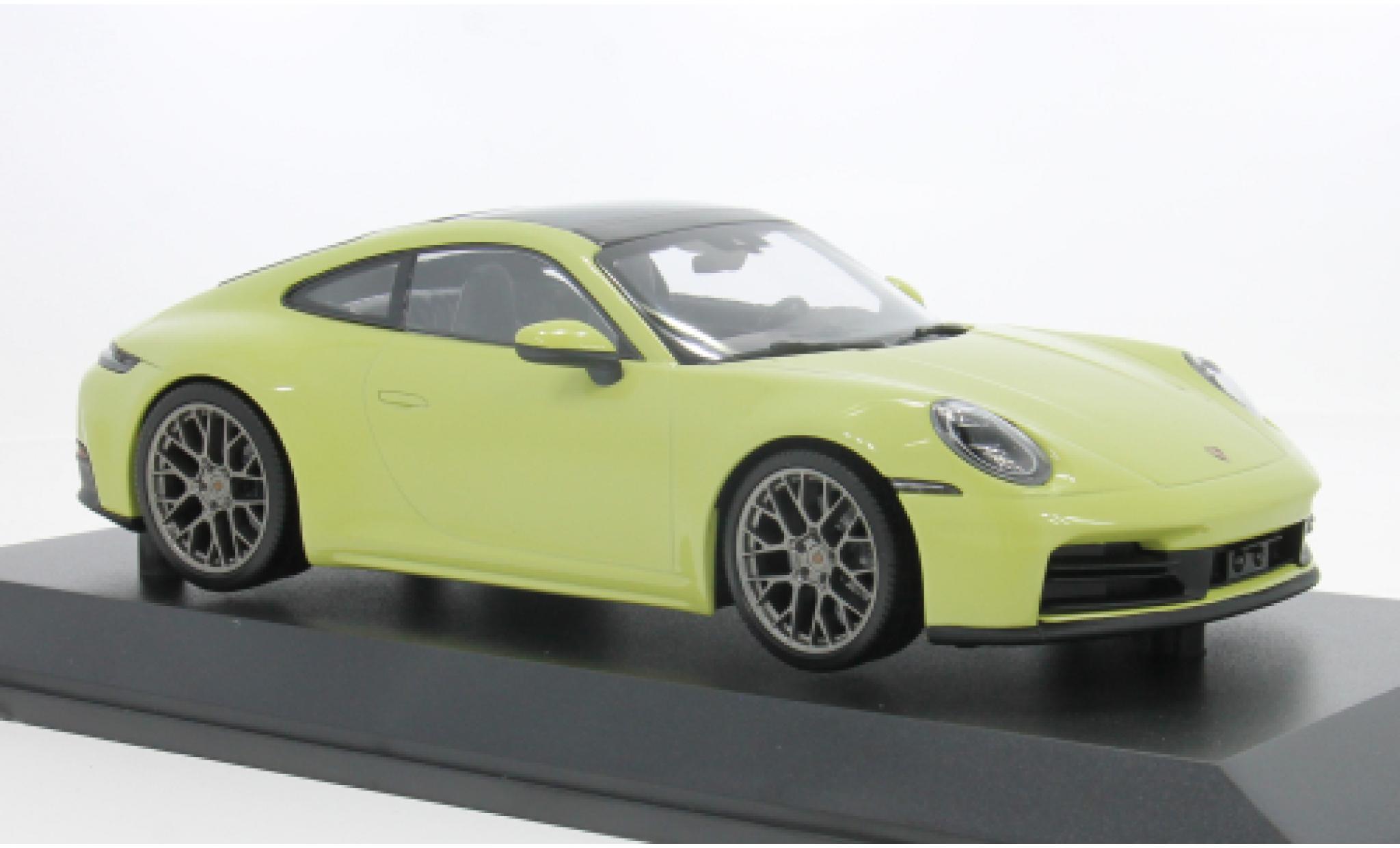 Porsche 992 Minichamps 911 (.2) Carrera Coupe gelb 2024 1:18 modellino in miniatura