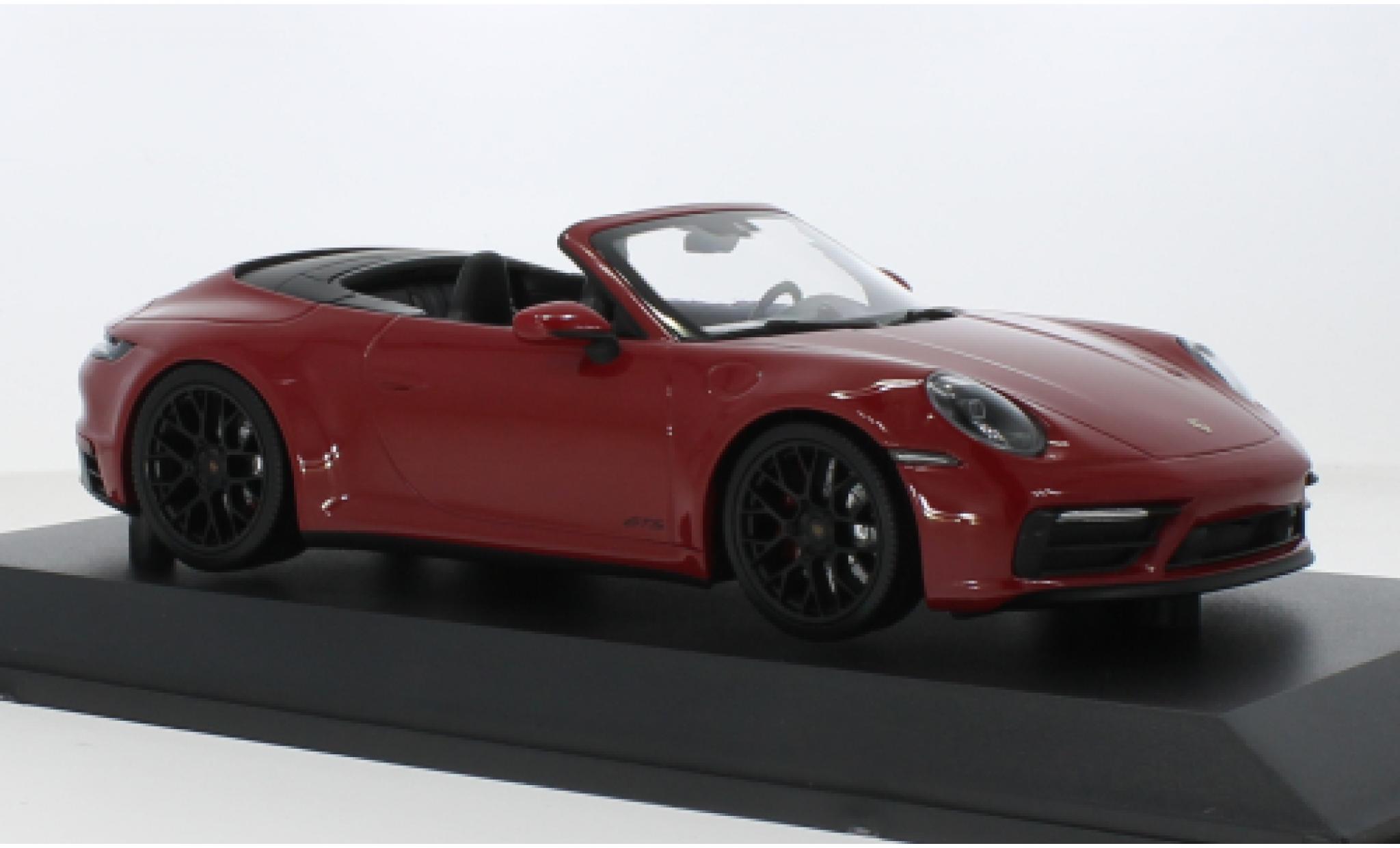Porsche 992 GTS 1/18 Minichamps 911  Carrera 4 Cabriolet rot 2020 1:18 modellino in miniatura