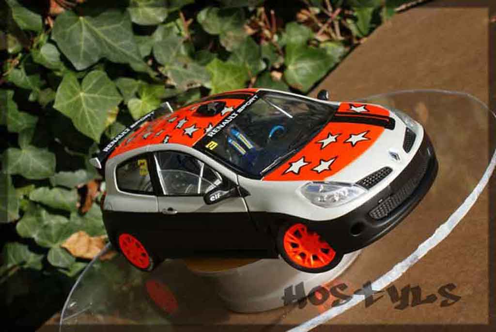 Renault Clio 3 RS 1/18 Solido 3 RS cup rallye tuning modellino in miniatura