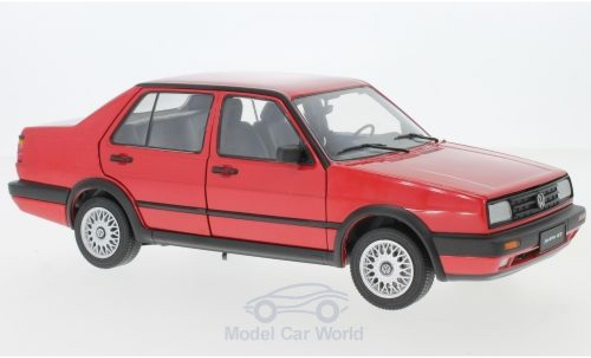 Volkswagen Jetta 1/18 Mission Model GT rosso modellino in miniatura