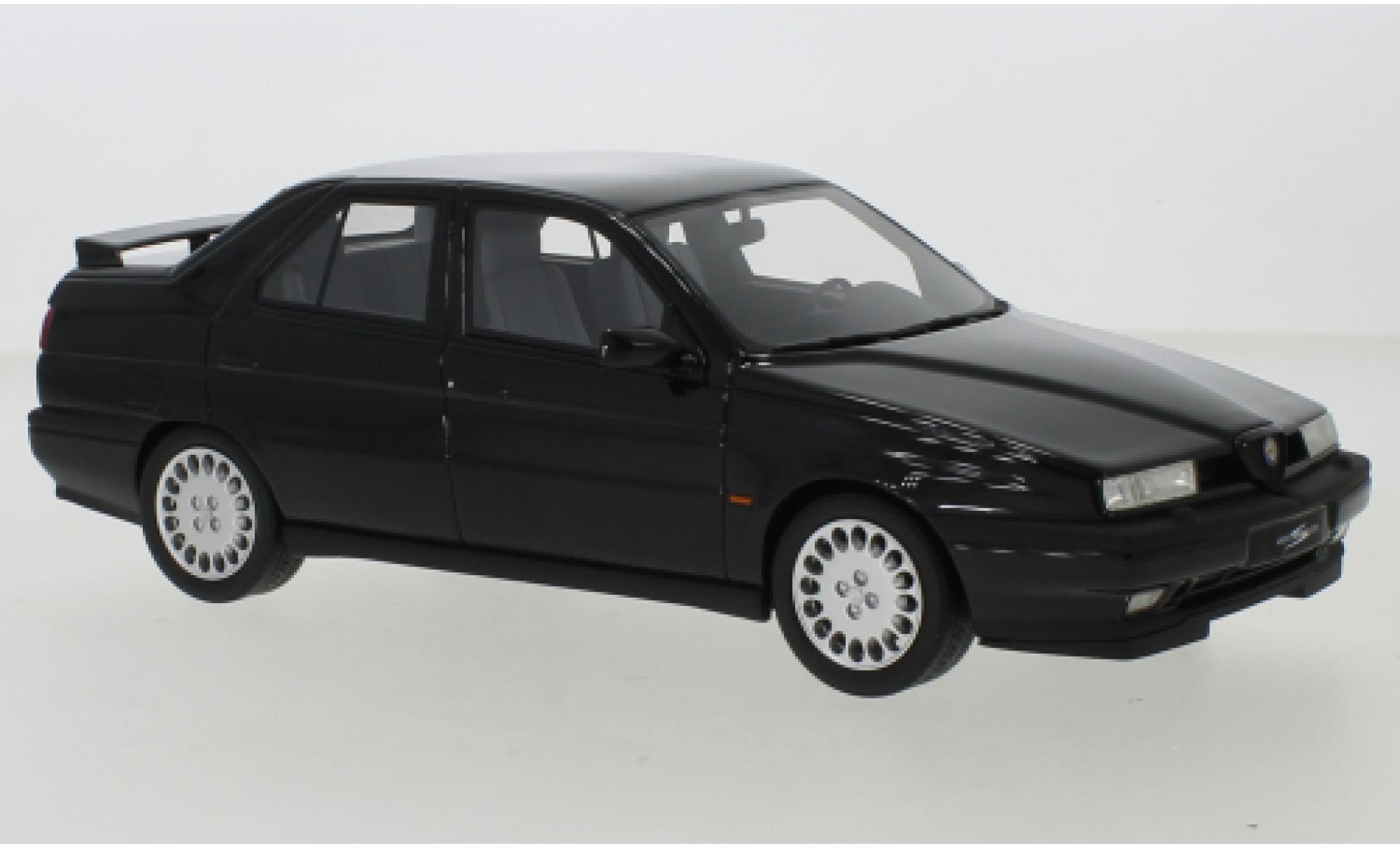 Alfa Romeo 155 1/18 Mitica 1.8 Twin Spark Silverstone nero 1994 modellino in miniatura
