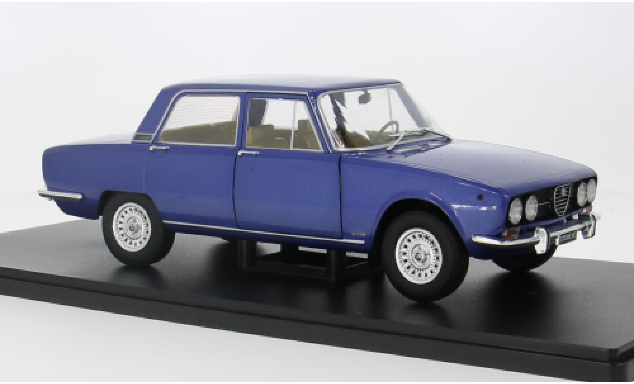 Alfa Romeo 2000 1/18 Mitica Berlina blau 1971 1:18 modellino in miniatura