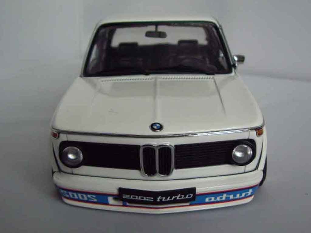Bmw 2002 Turbo 1/18 Kyosho Turbo jantes bbs modellino in miniatura