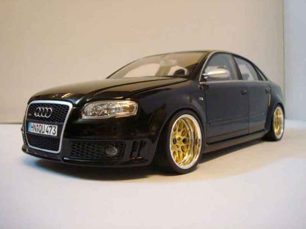 Audi RS4 1/18 Minichamps nero jantes bbs modellino in miniatura