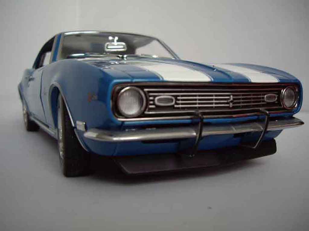 Chevrolet Camaro Z28 1/18 Ertl Z28 dz 302 blu 1969 modellino in miniatura