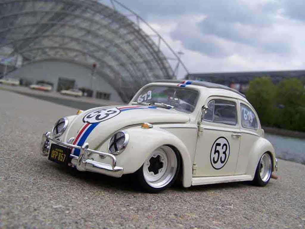 Volkswagen Kafer Herbie 1/18 Burago Herbie coxinelle jantes bords larges modellino in miniatura