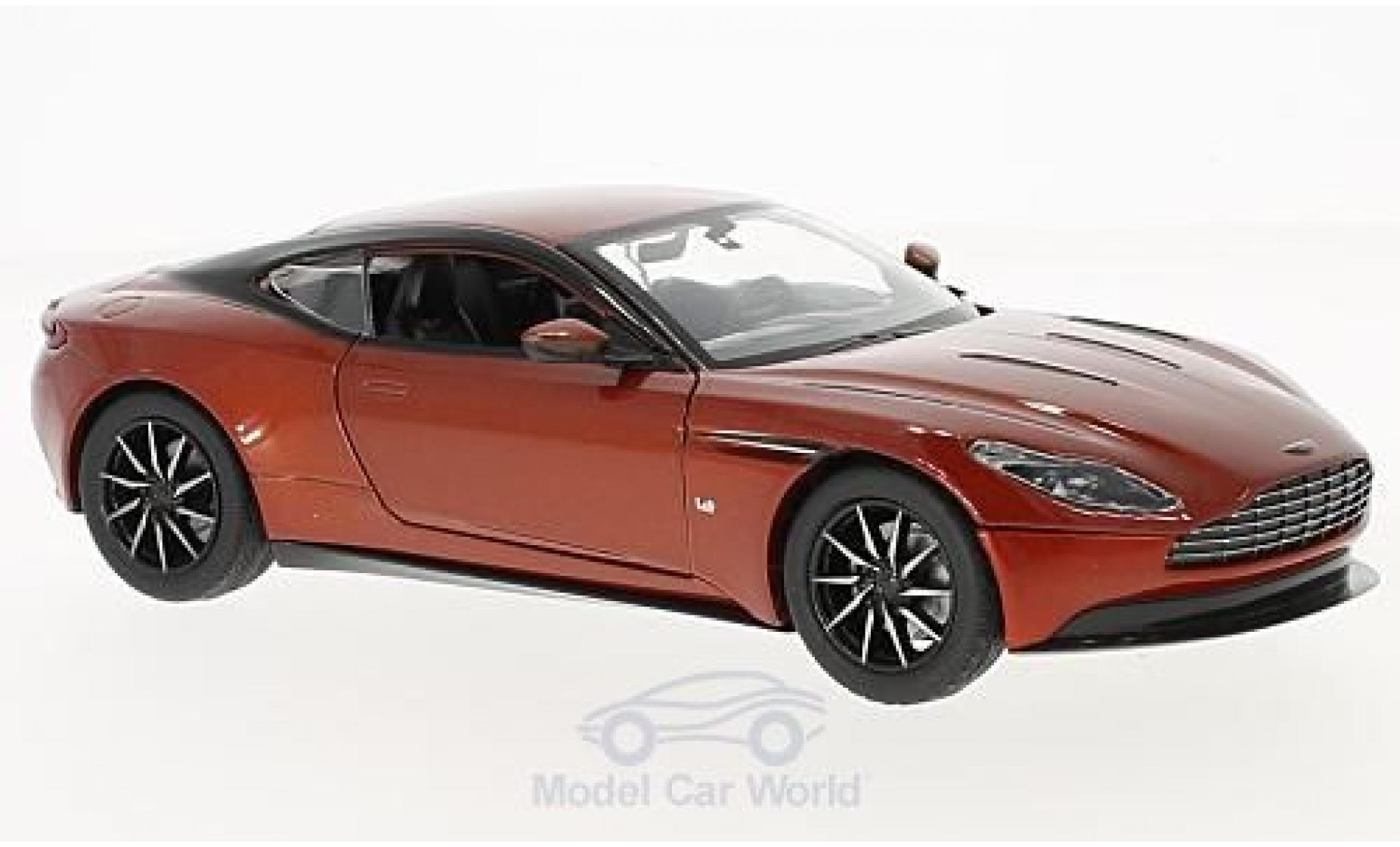 Aston Martin DB1 1/24 Motormax 1 metallico orange modellino in miniatura