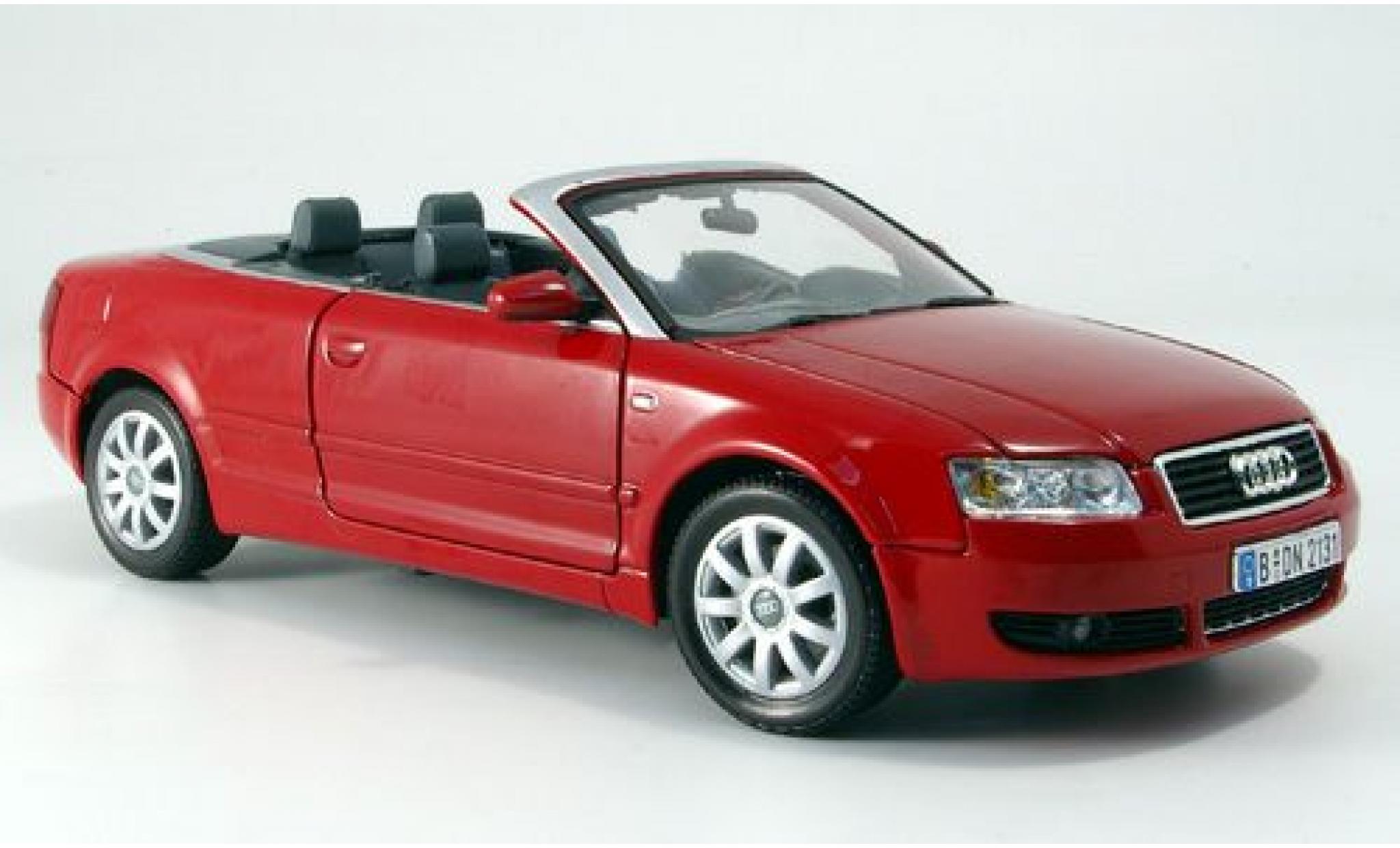 Audi A4 1/18 Motormax Cabriolet rosso 2004 modellino in miniatura