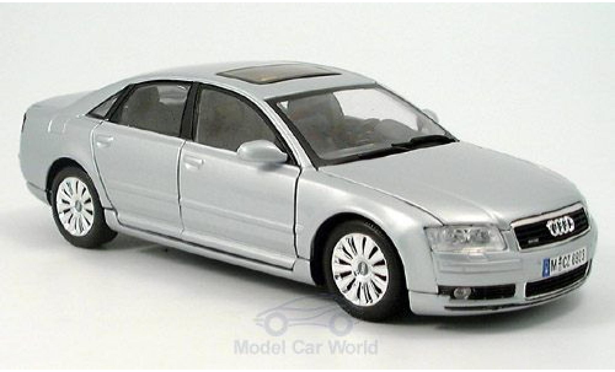 Audi A8 1/18 Motormax grigio 2004 modellino in miniatura