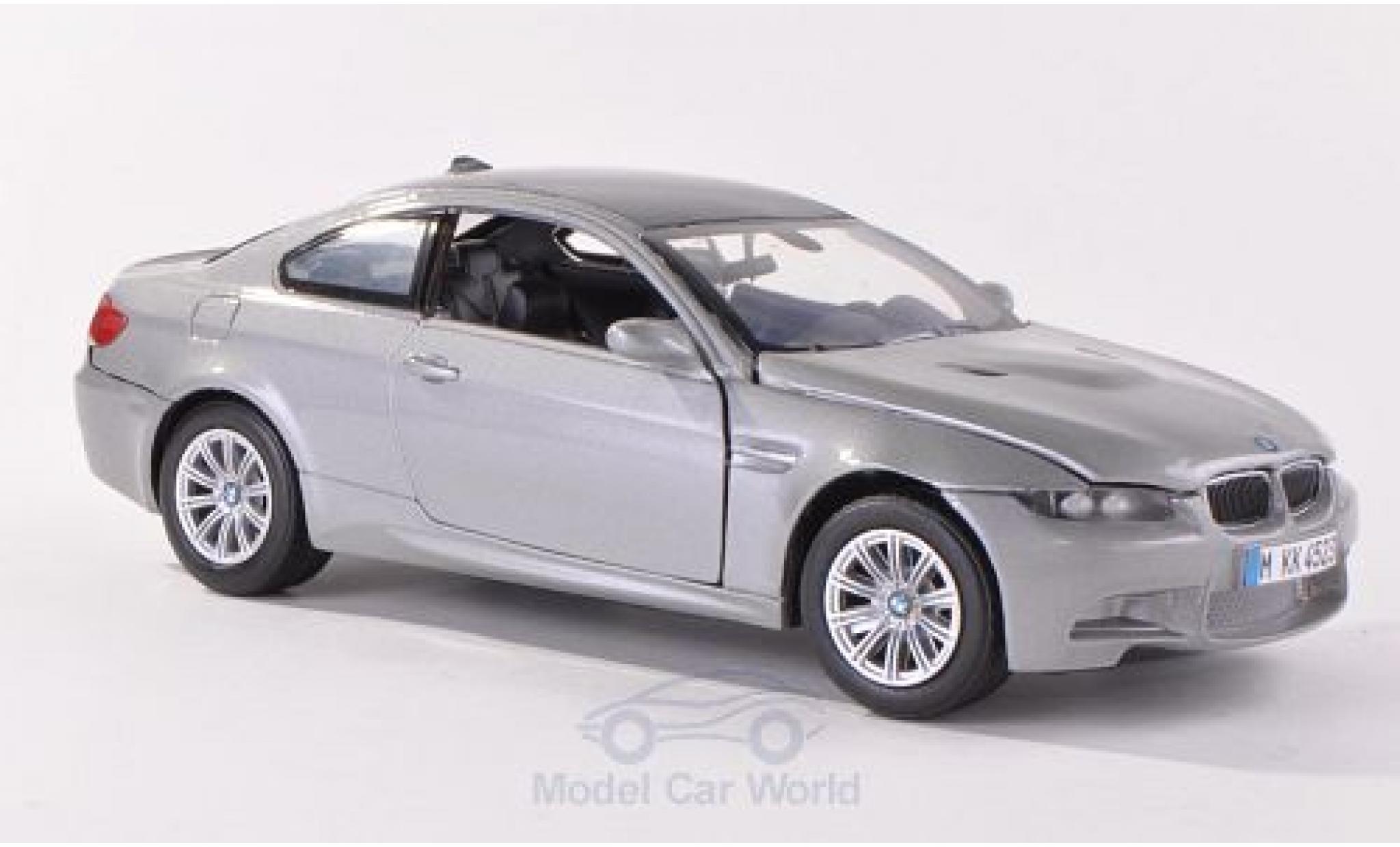 Bmw M3 1/24 Motormax (E92M) metallico grigio/carbon modellino in miniatura