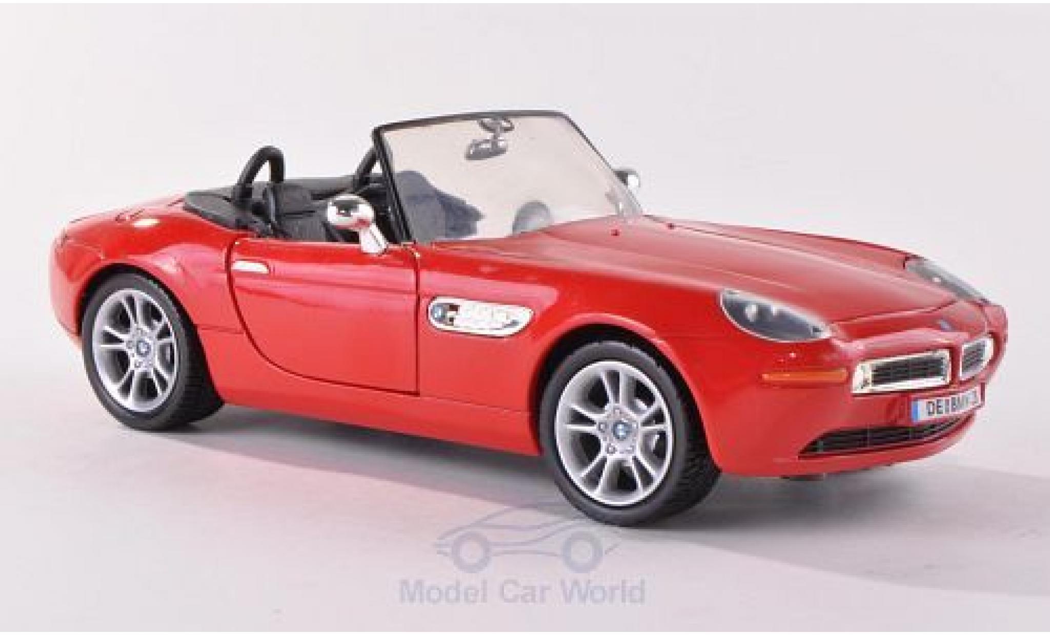 Bmw Z8 1/24 Motormax rosso ohne Vitrine modellino in miniatura