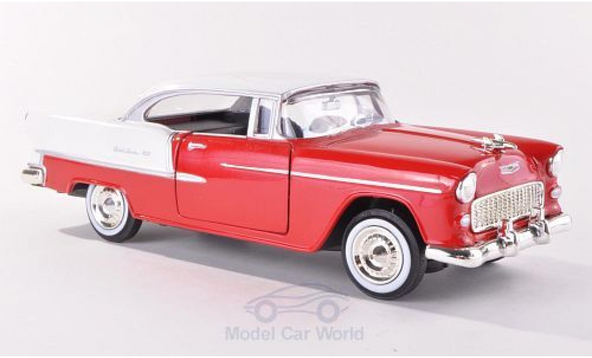 Chevrolet Bel Air 1/24 Motormax rosso/bianco 1955 ohne Vitrine modellino in miniatura