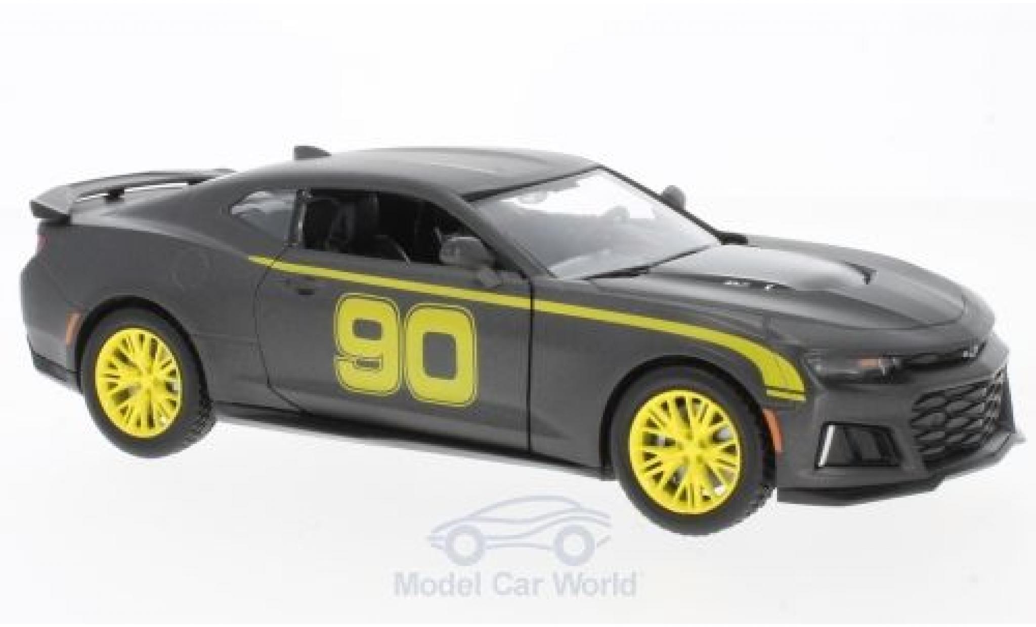 Chevrolet Camaro ZL1 1/24 Motormax ZL1 matt-grigio 2017 modellino in miniatura