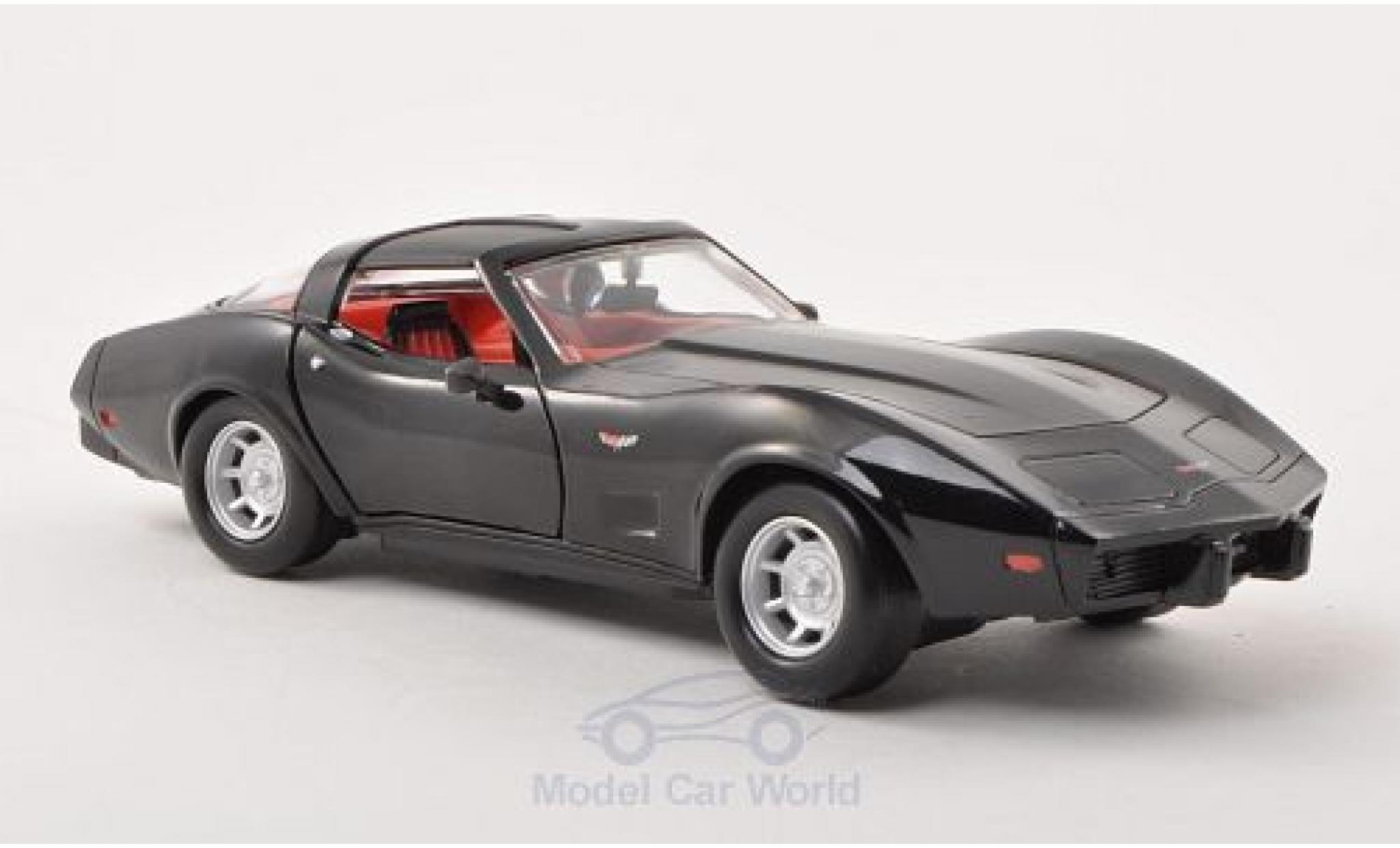 Chevrolet Corvette 1/24 Motormax nero 1979 ohne Vitrine modellino in miniatura