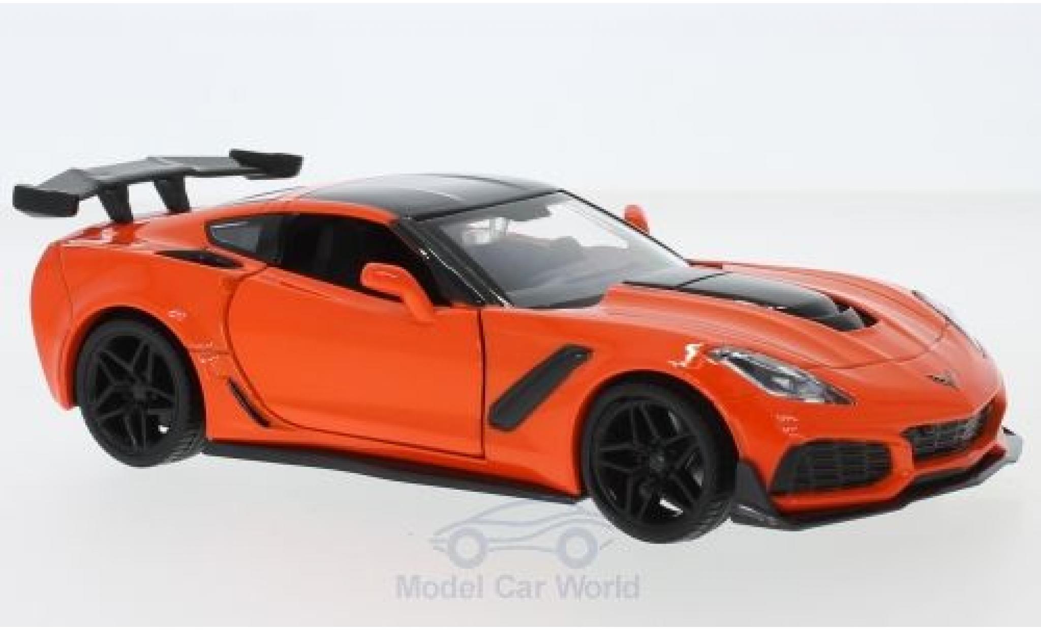 Chevrolet Corvette 1/24 Motormax ZR1 orange/nero 2019 modellino in miniatura