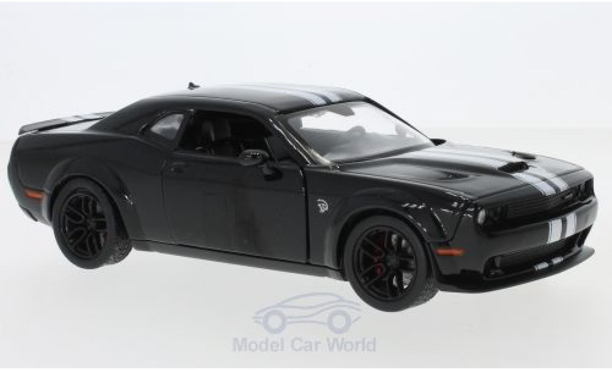Dodge Challenger 1/24 Motormax SRT Hellcat nero/bianco 2018 modellino in miniatura