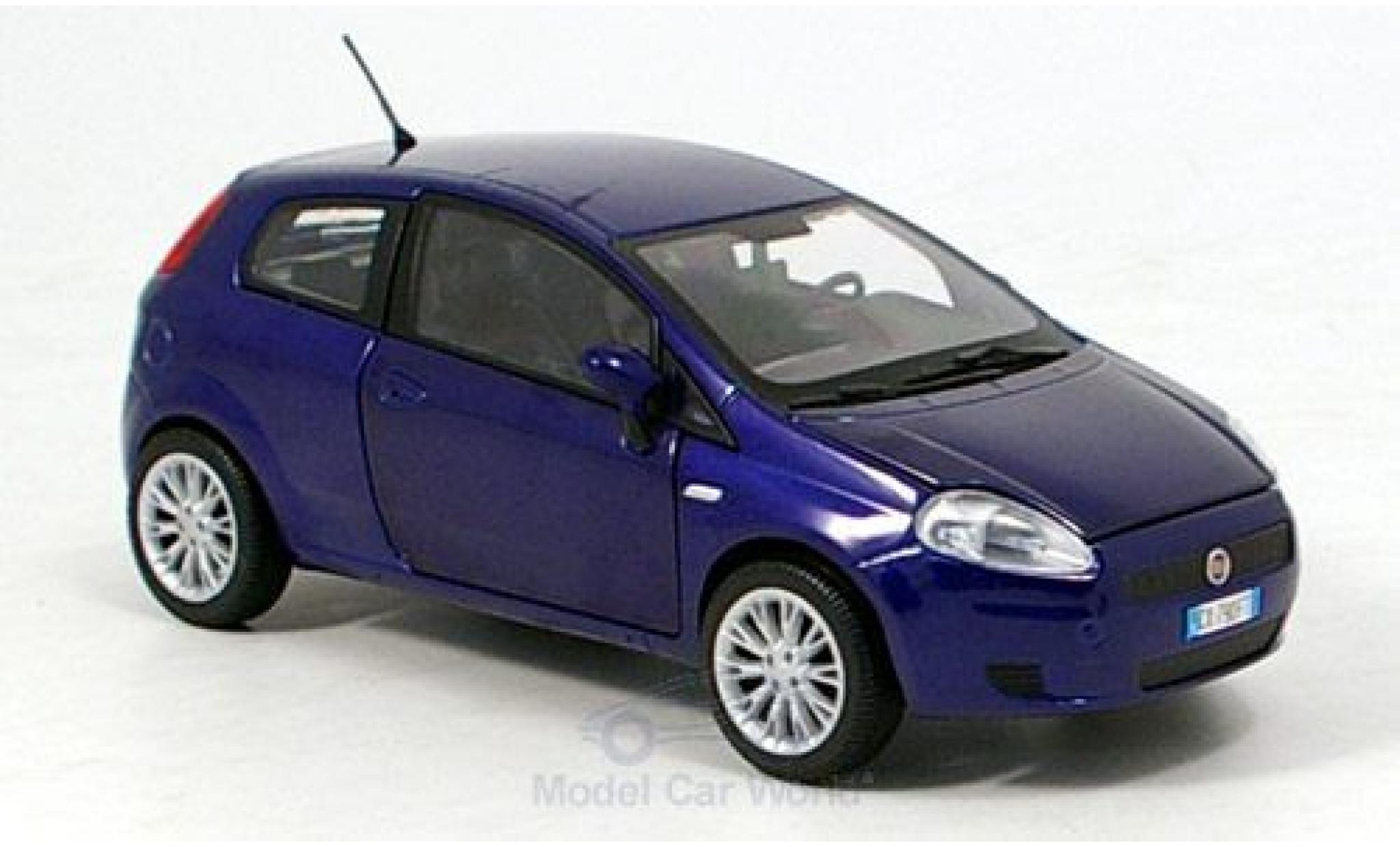 Fiat Grande Punto 1/24 Motormax metallico blu 2007 modellino in miniatura