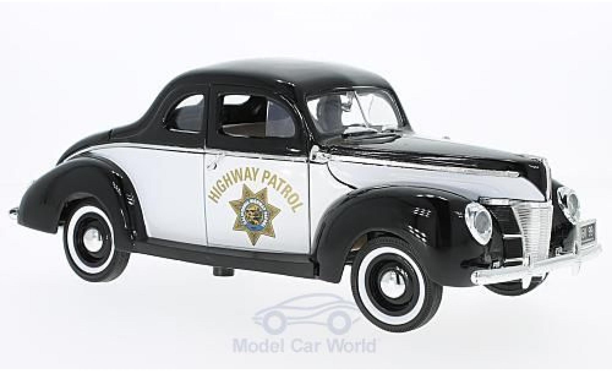 Ford Deluxe 1/18 Motormax Highway Patrol 1940 modellino in miniatura