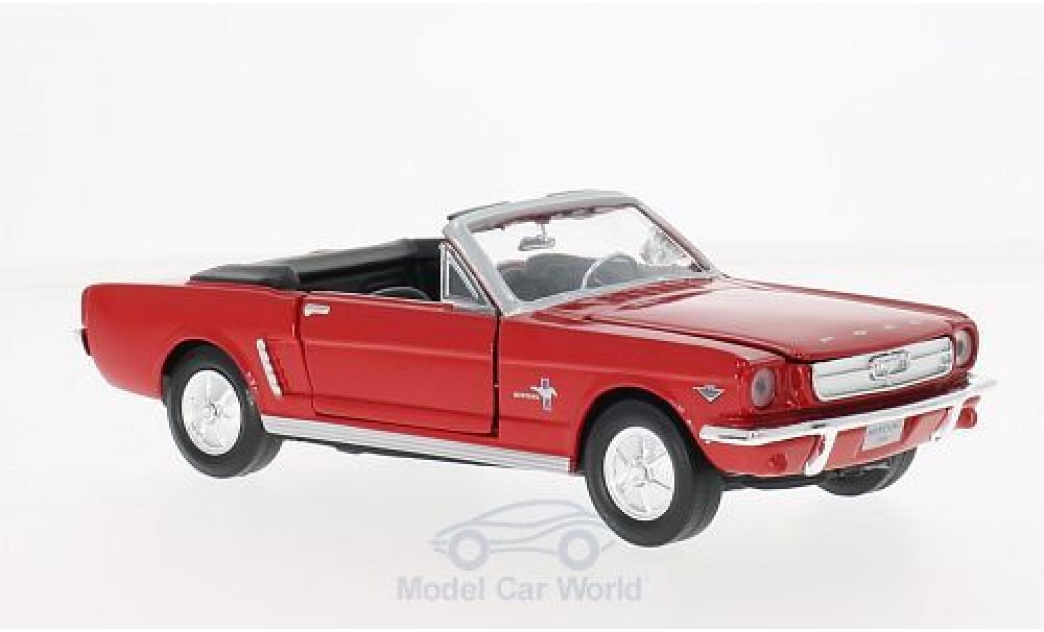 Ford Mustang 1/24 Motormax Convertibile rosso 1964 ohne Vitrine modellino in miniatura