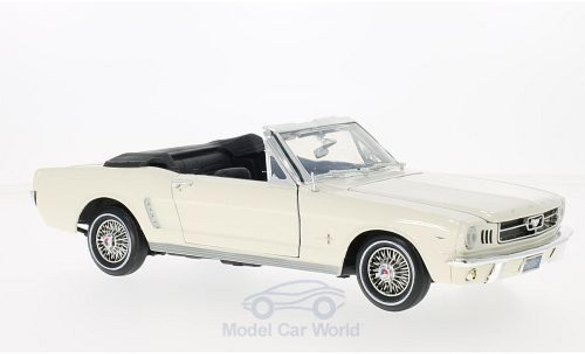 Ford Mustang 1/18 Motormax Convertibile bianco 1964 modellino in miniatura