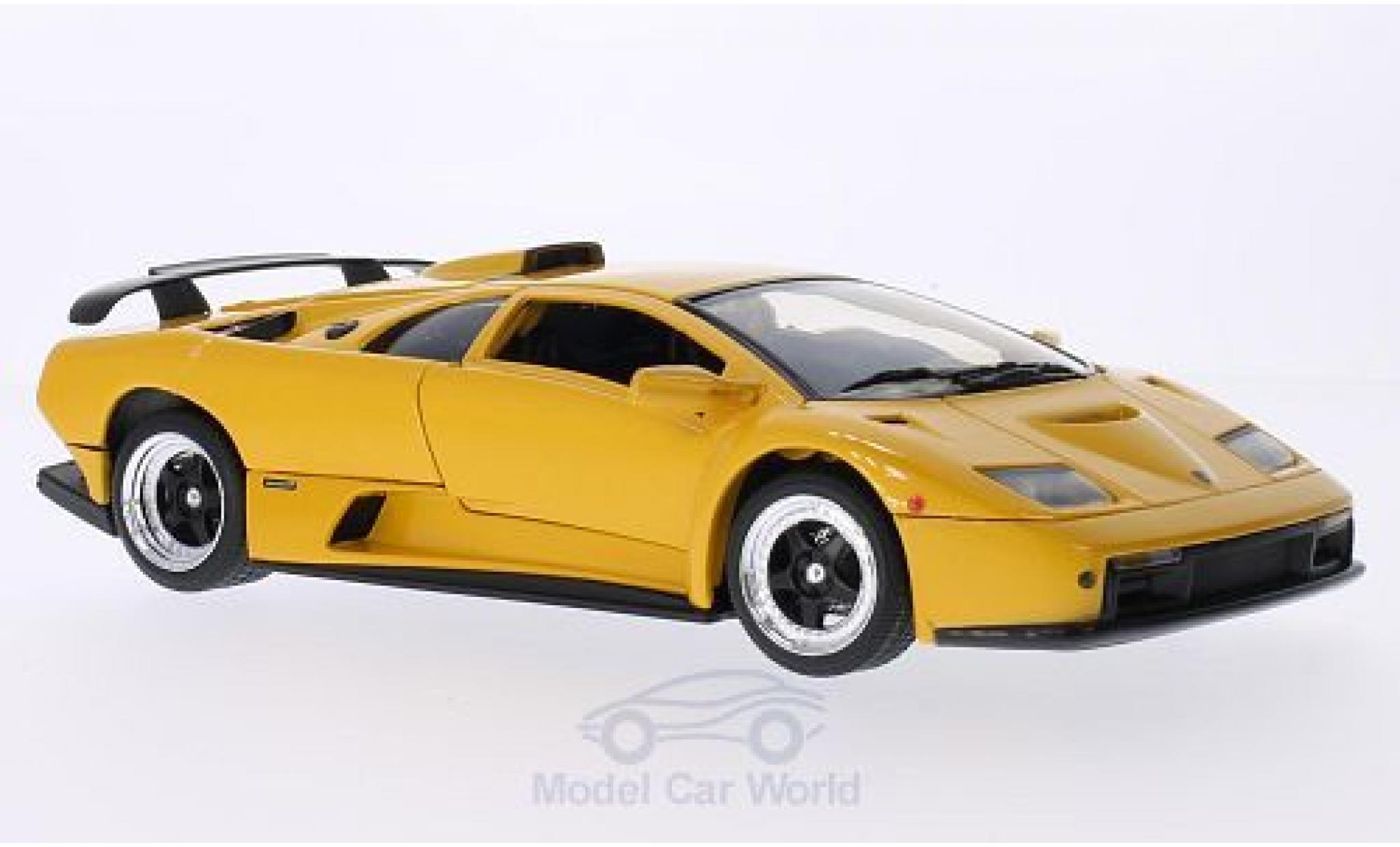 Lamborghini Diablo 1/18 Motormax GT metallico giallo modellino in miniatura