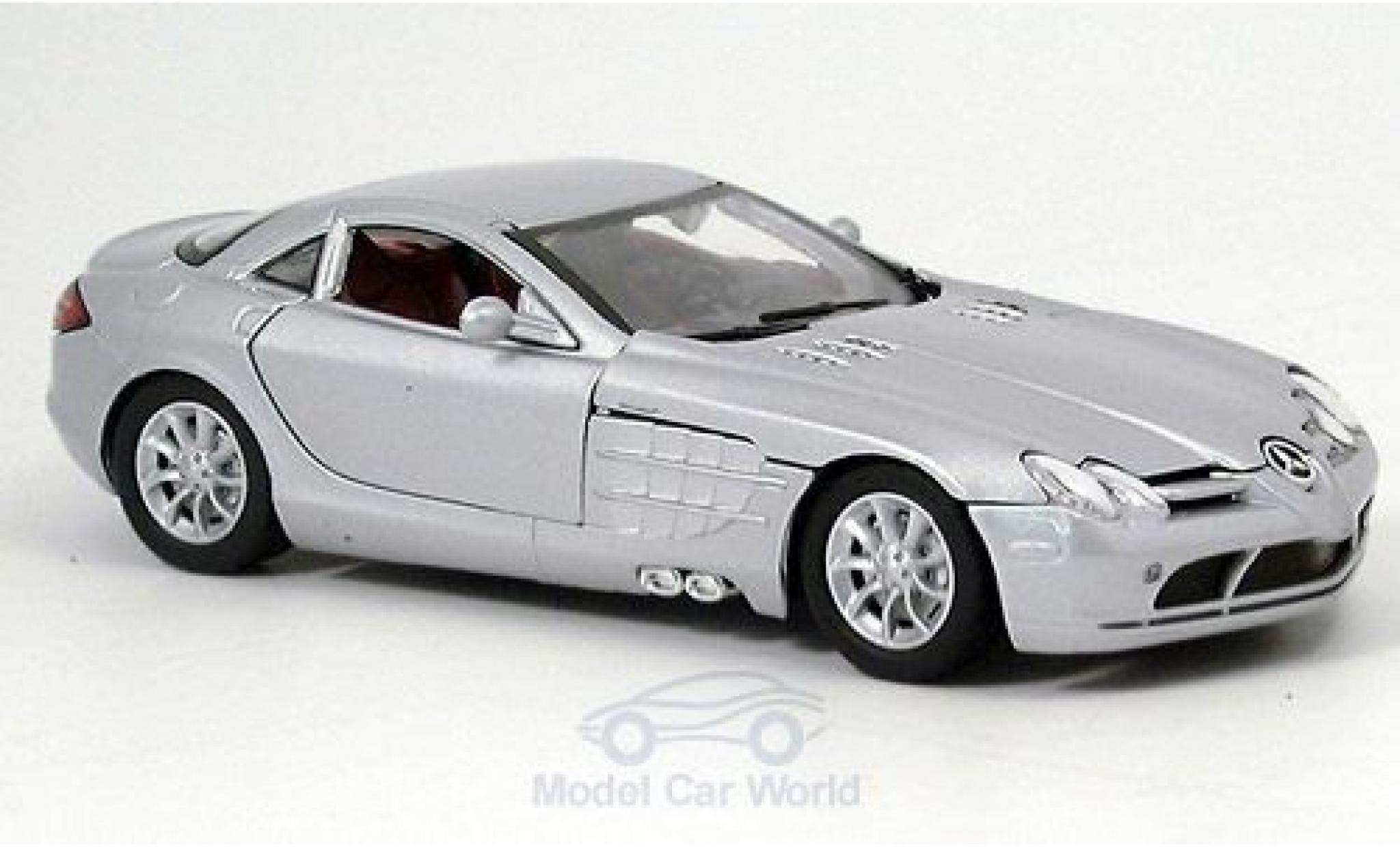 Mercedes SLR 1/24 Motormax McLaren grigio modellino in miniatura
