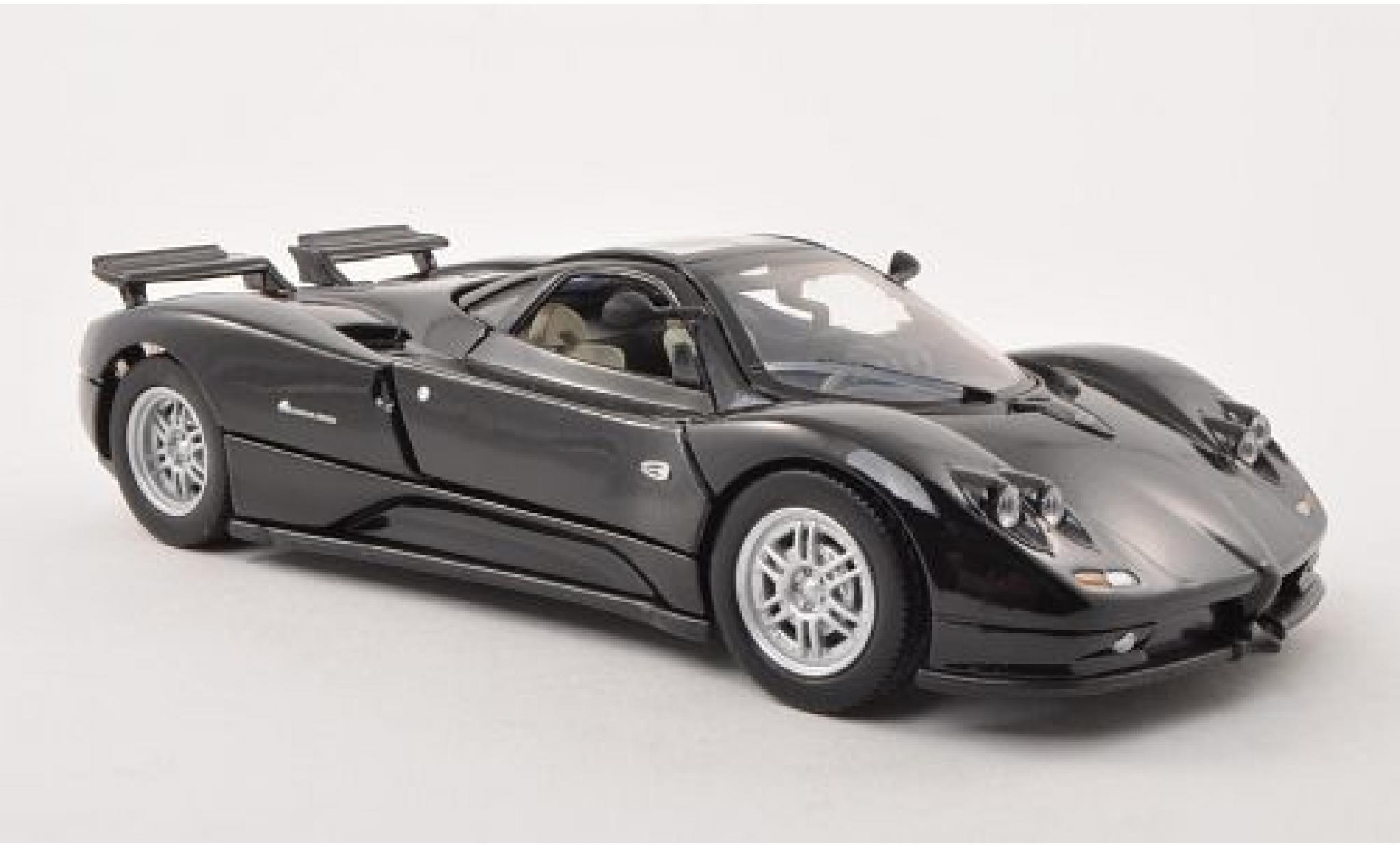 Pagani Zonda R 1/24 Motormax C12 nero modellino in miniatura
