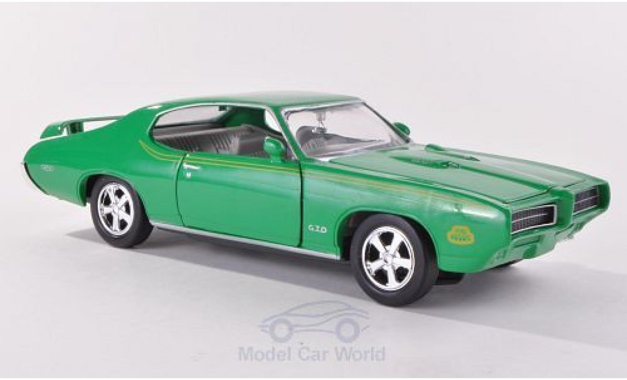 Pontiac GTO 1/18 Motormax Judge verde 1969 modellino in miniatura