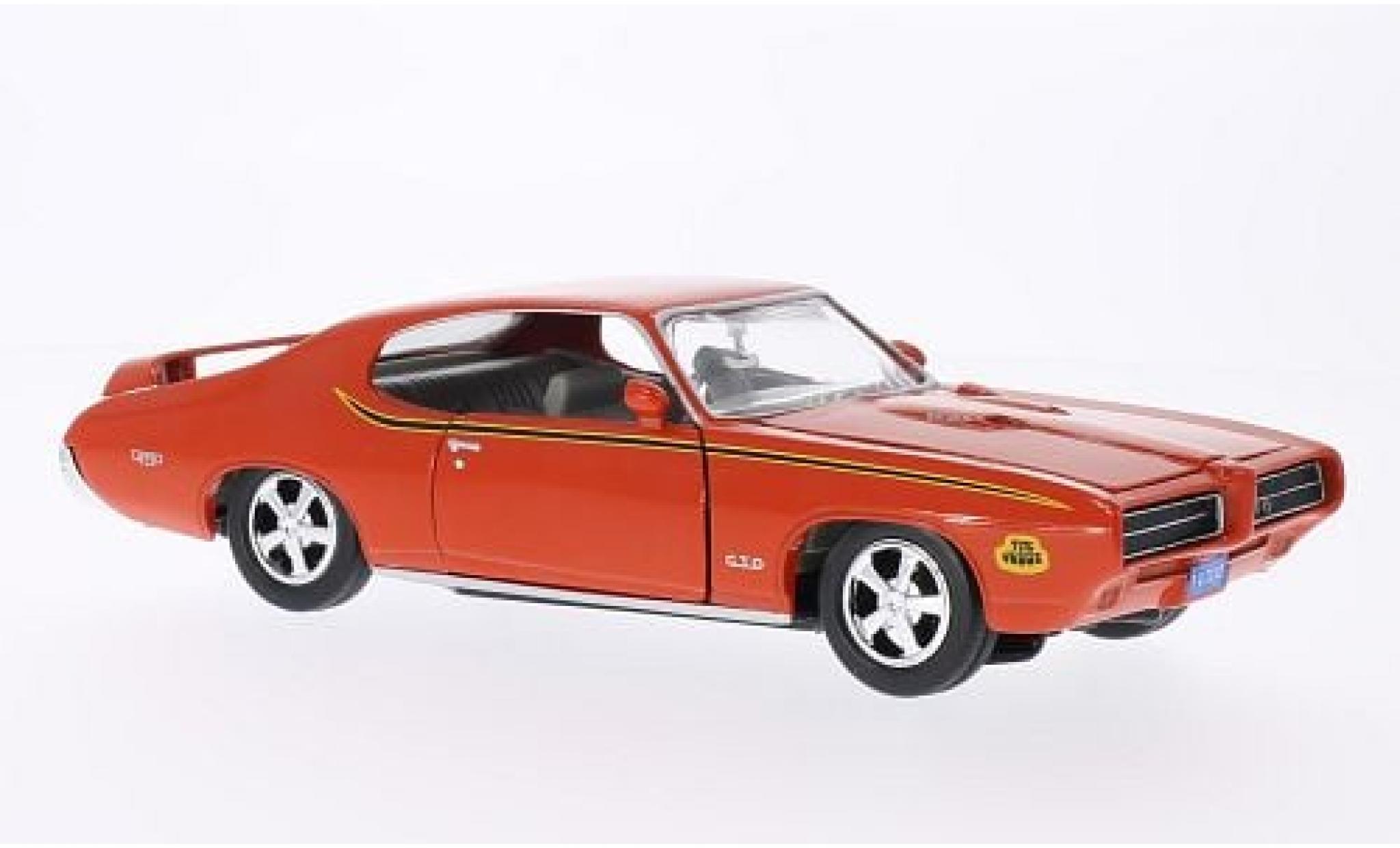 Pontiac GTO 1/24 Motormax Judge orange 1969 1:24 modellino in miniatura