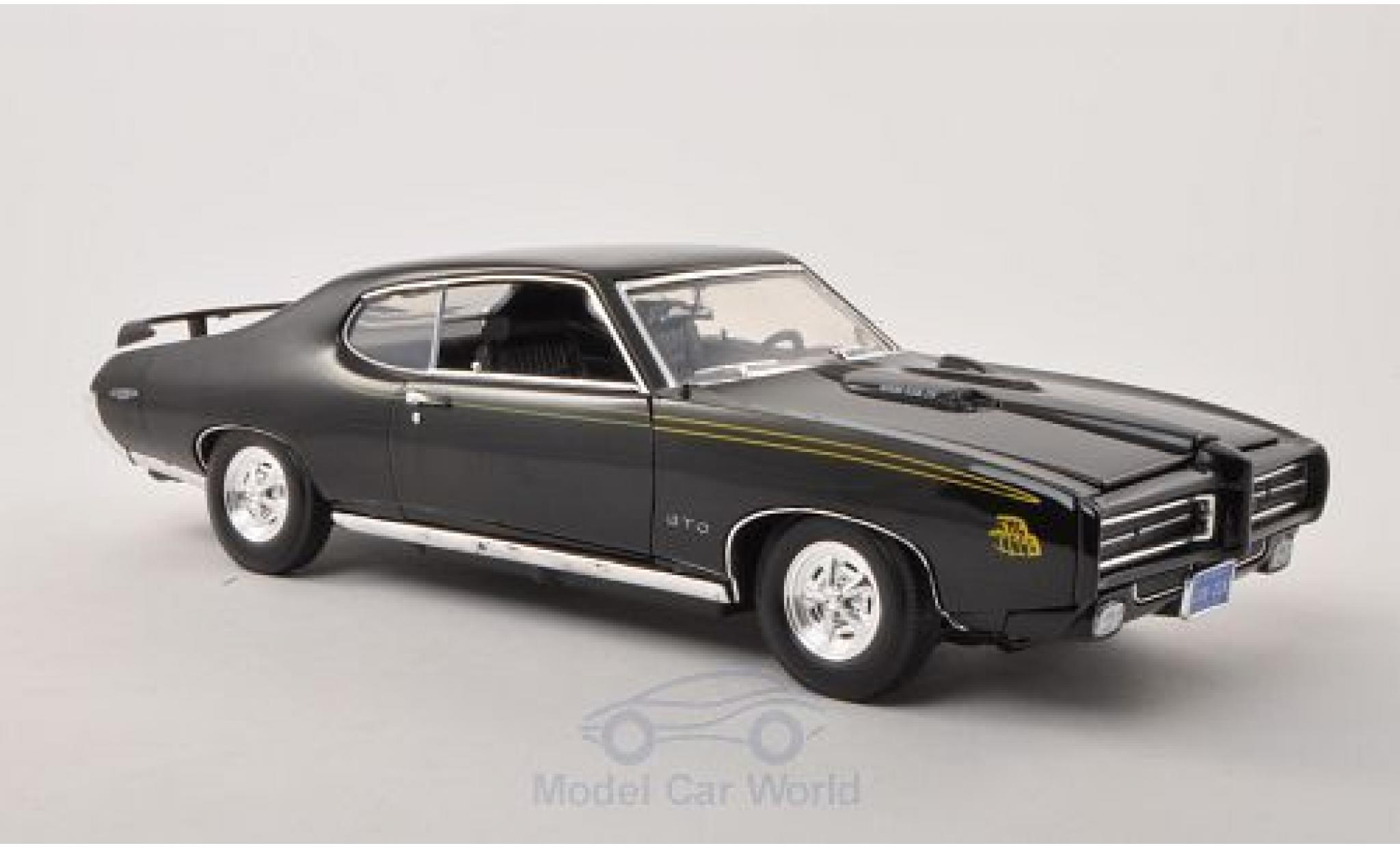 Pontiac GTO 1/18 Motormax Judge nero 1969 ohne Vitrine modellino in miniatura