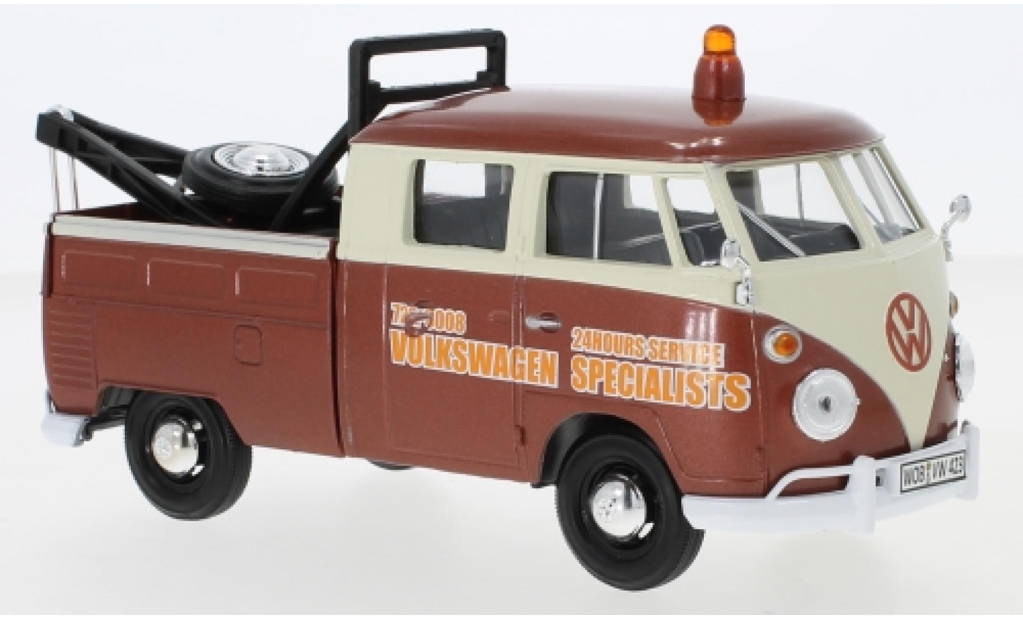 Volkswagen T1 1/24 Motormax Abschleppwagen Specialists modellino in miniatura