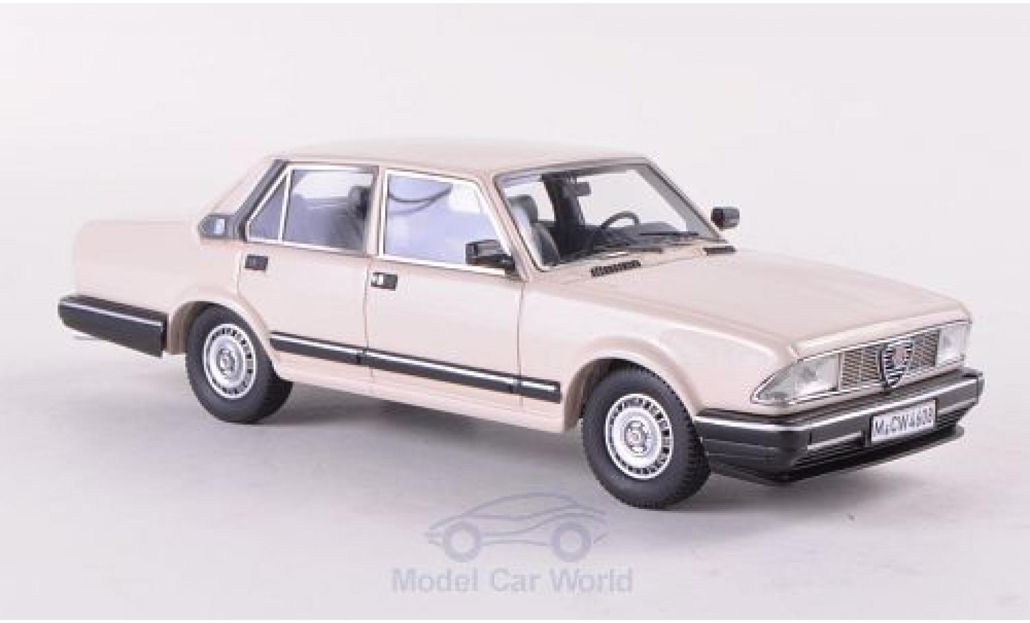 Alfa Romeo Alfa 6 1/43 Neo 2500i beige 1985 modellino in miniatura