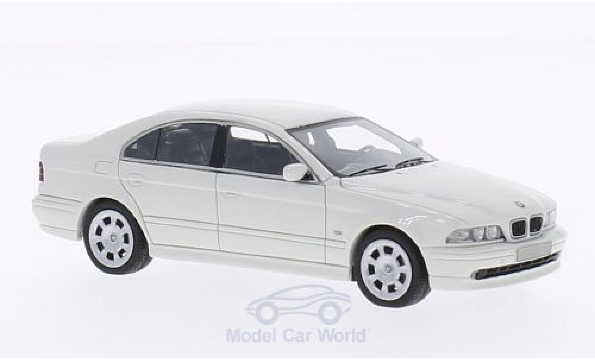 Bmw 520 1/43 Neo i (E39) bianco 2002 modellino in miniatura