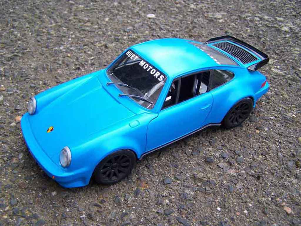 Porsche 930 Turbo 1/18 Tonka Turbo blu tuning modellino in miniatura