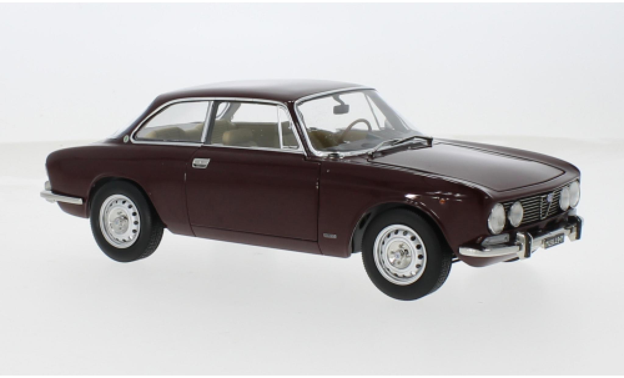 Alfa Romeo 2000 1/18 Norev GTV rot 1973 1:18 modellino in miniatura