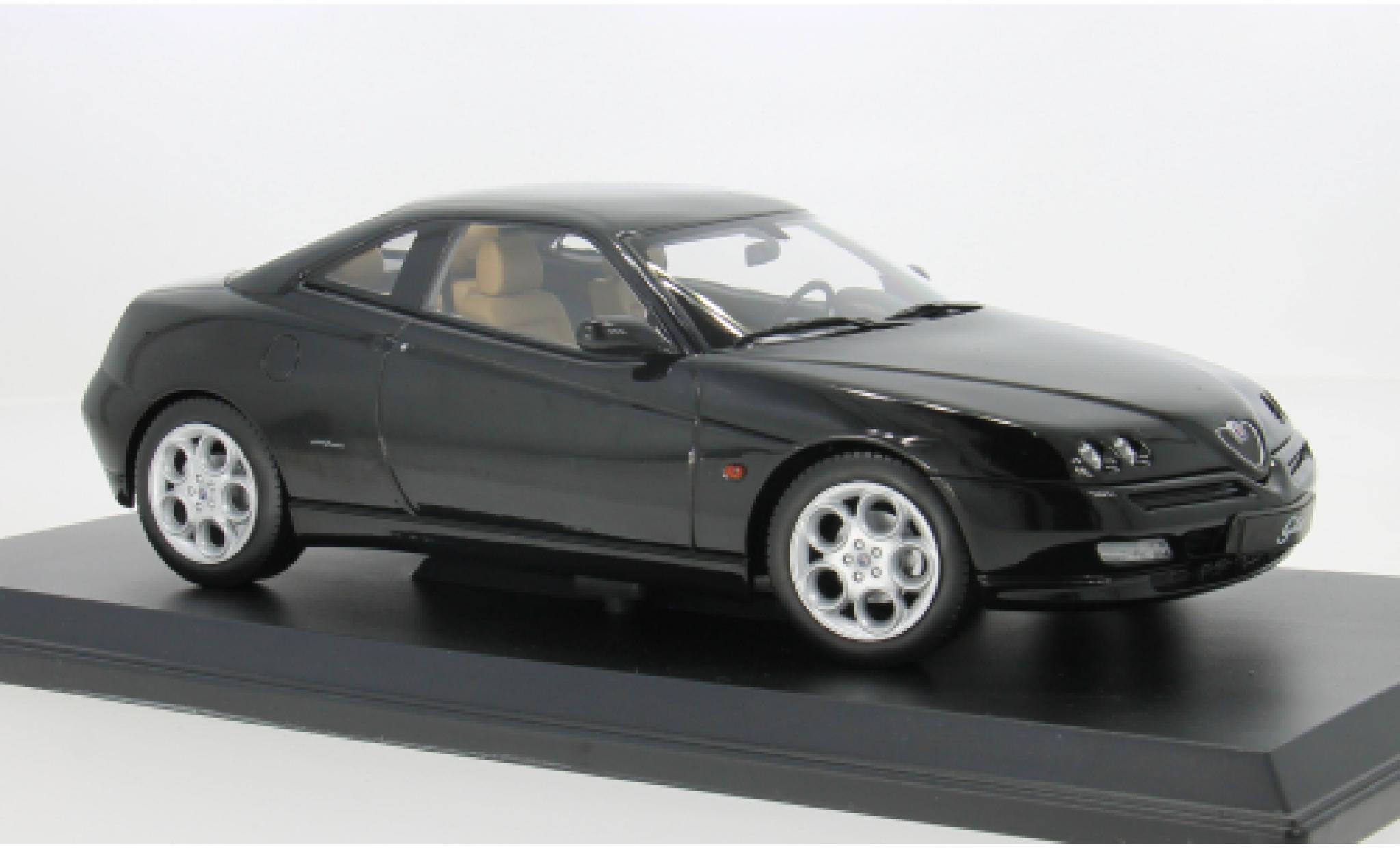 Alfa Romeo GT 1/18 Norev V schwarz 1999 1:18 modellino in miniatura