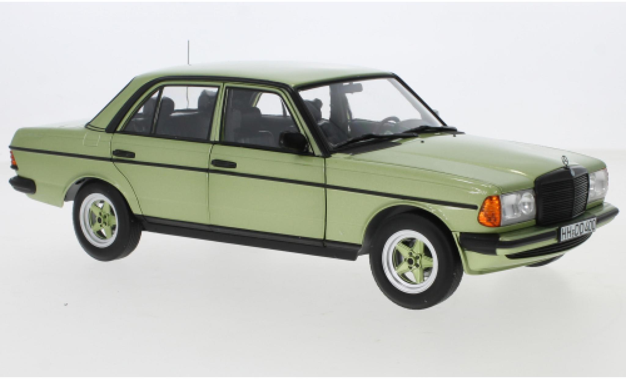 Mercedes 200 1/18 Norev (W123) AMG metallico verde 1984 modellino in miniatura