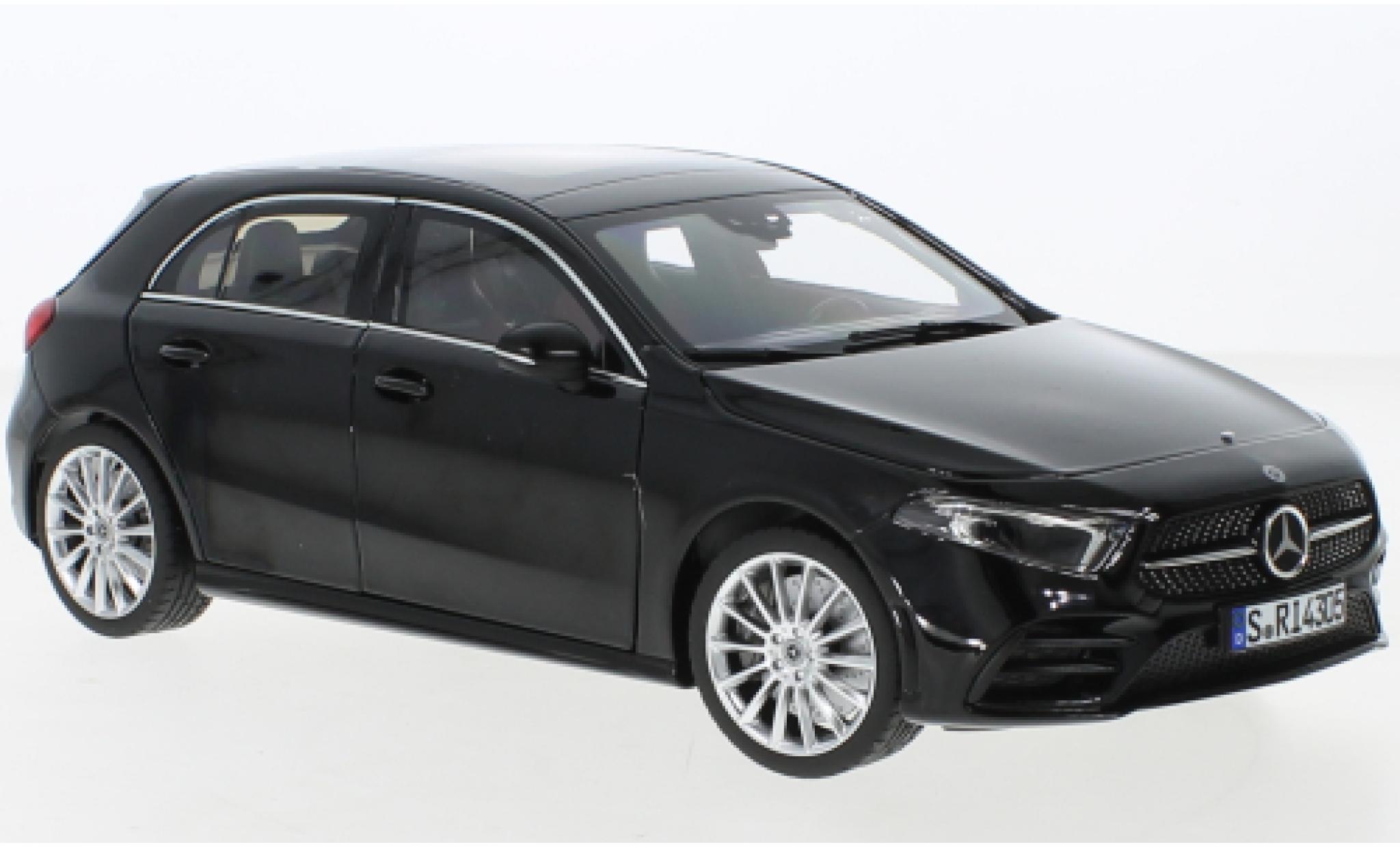Mercedes CLA 1/18 Norev A-classe (W177) nero 2018 modellino in miniatura