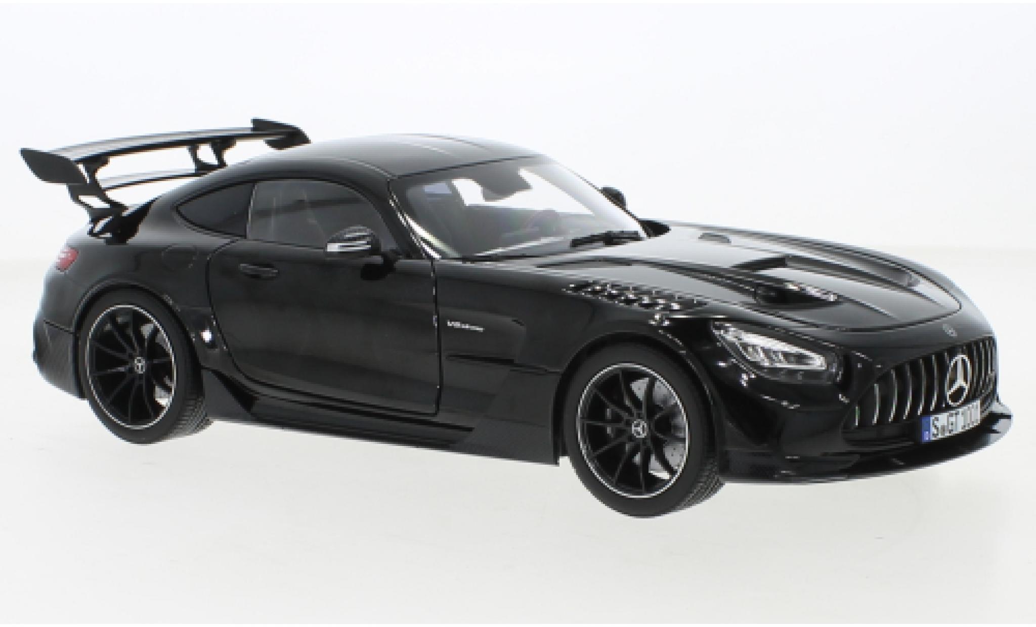 Mercedes AMG GT 1/18 Norev Black Series nero 2021 modellino in miniatura