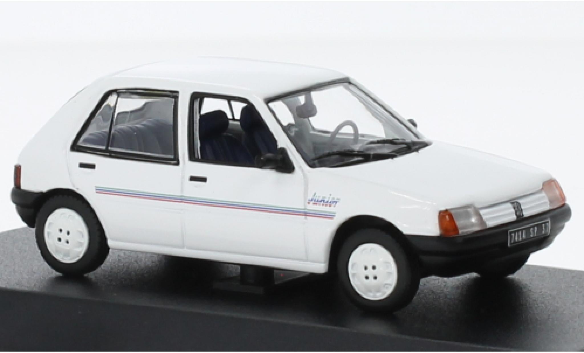 Peugeot 205 1/43 Norev Junior bianco 1988 modellino in miniatura