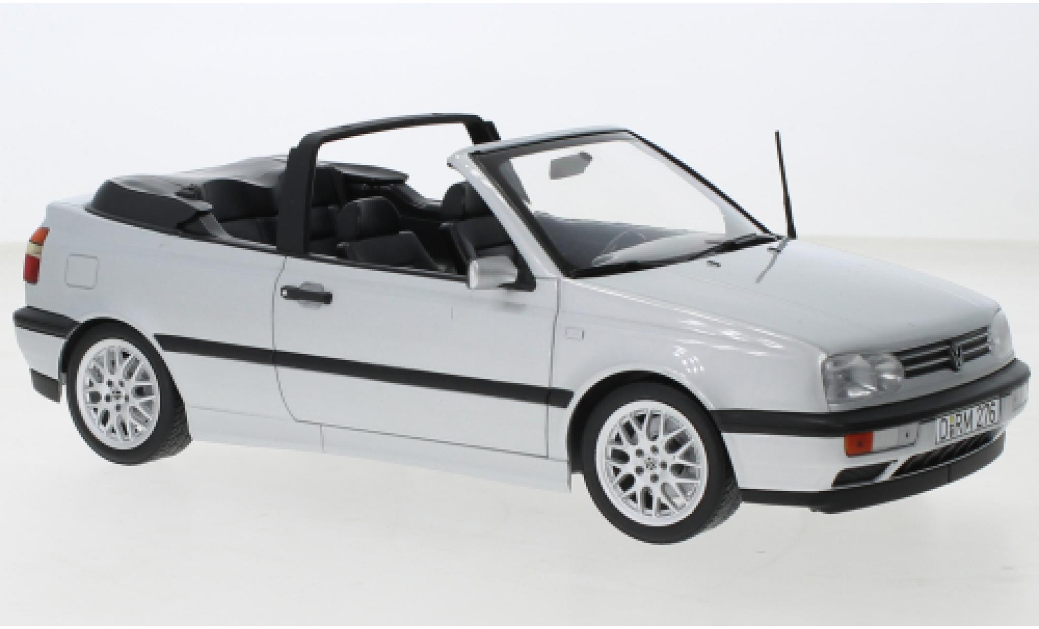 Volkswagen Golf 1/18 Norev III Cabriolet grigio 1995 modellino in miniatura