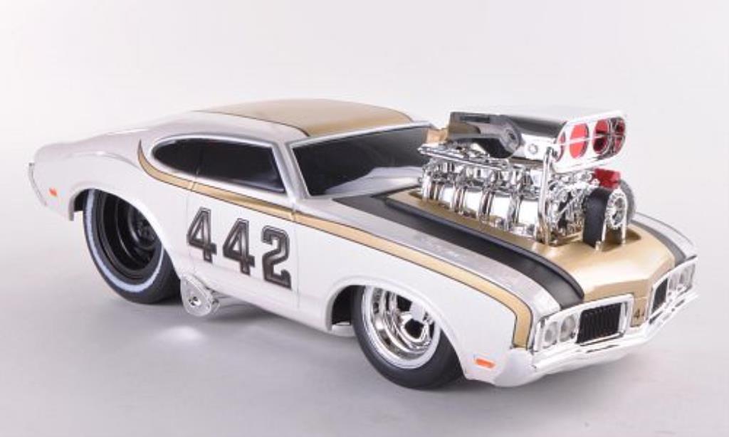 Oldsmobile 442 1/24 Maisto bianco/gold 1970 modellino in miniatura